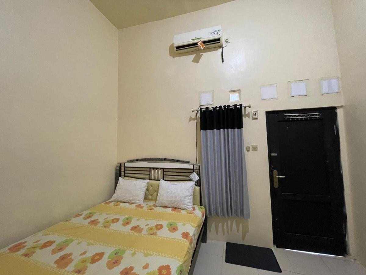 Oyo Life 93032 Maju Mapan Homestay Syariah Lamongan Dış mekan fotoğraf